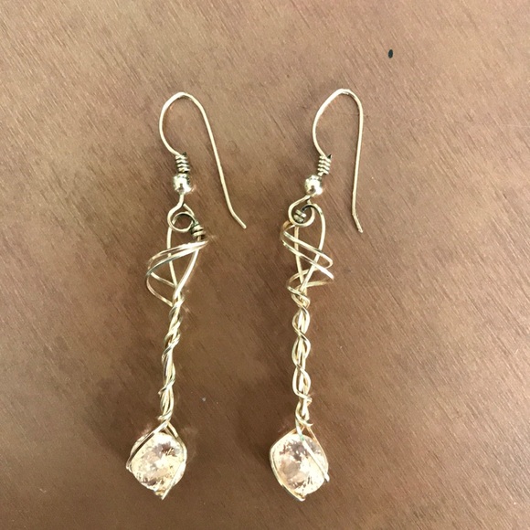 Jewelry - Dangling 14 K Gold Citrine Earrings